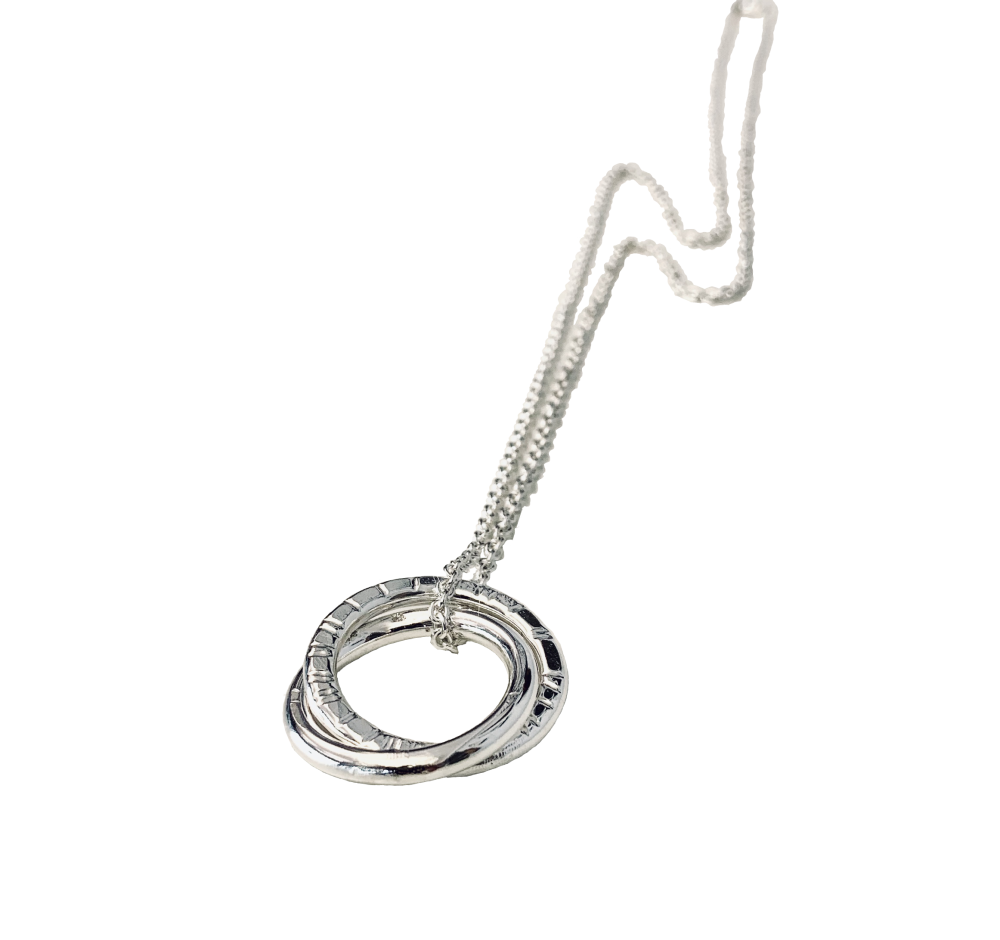 Main Image Silver rings with chain
